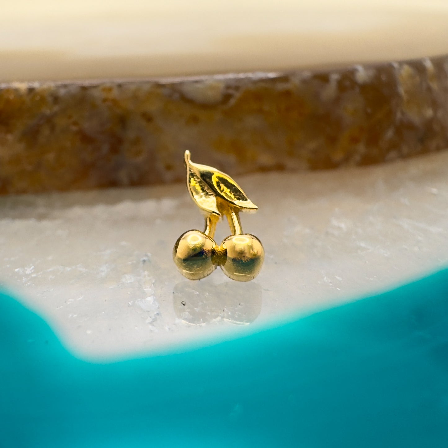18K Cherry