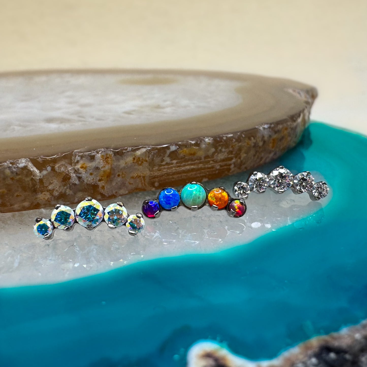 5-Gem Curved Cluster