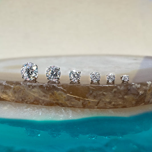 Prong Set White CZ