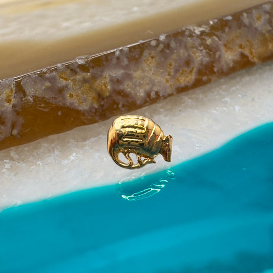 14K Armadillo