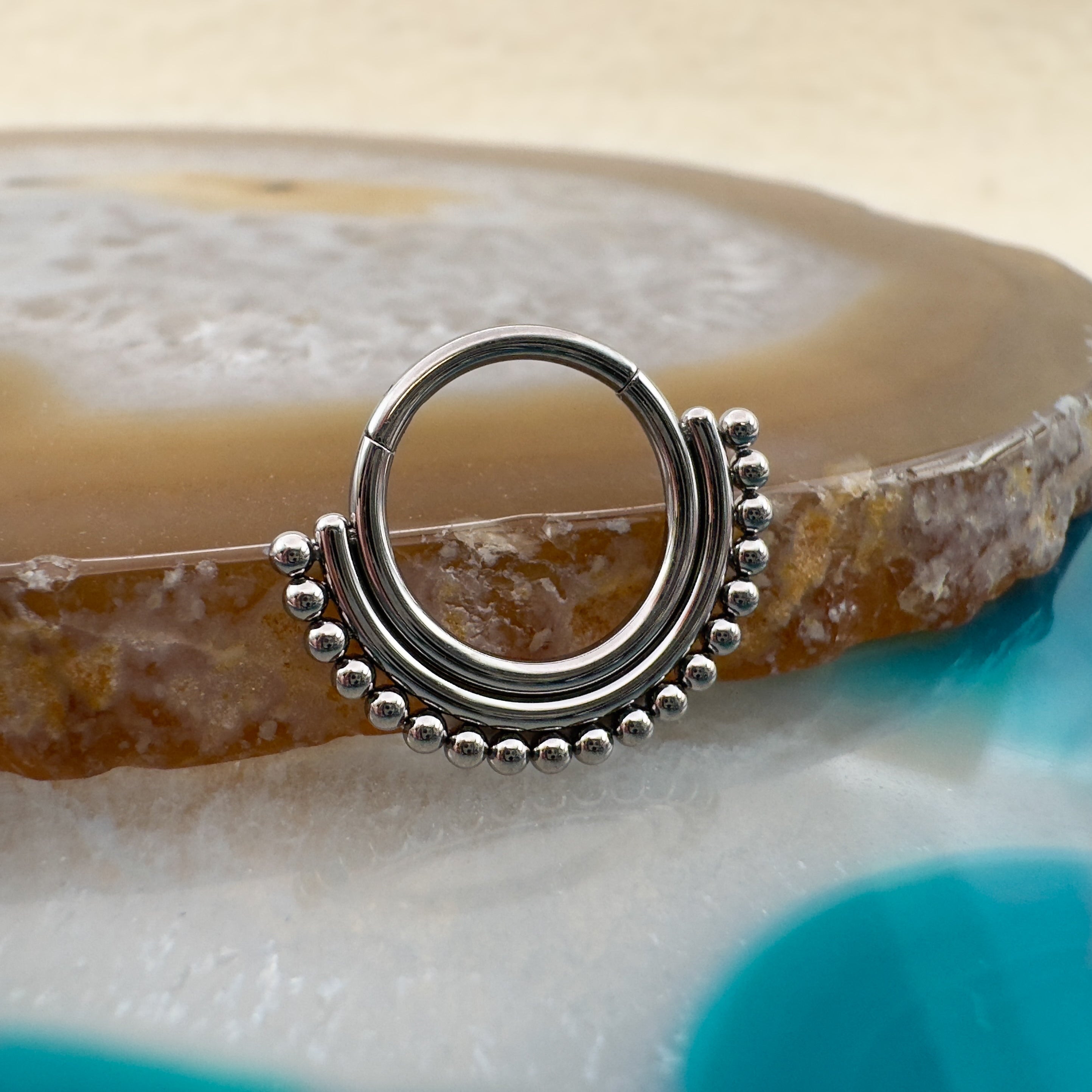Beaded Clicker Ring – Atomic Body Jewelry